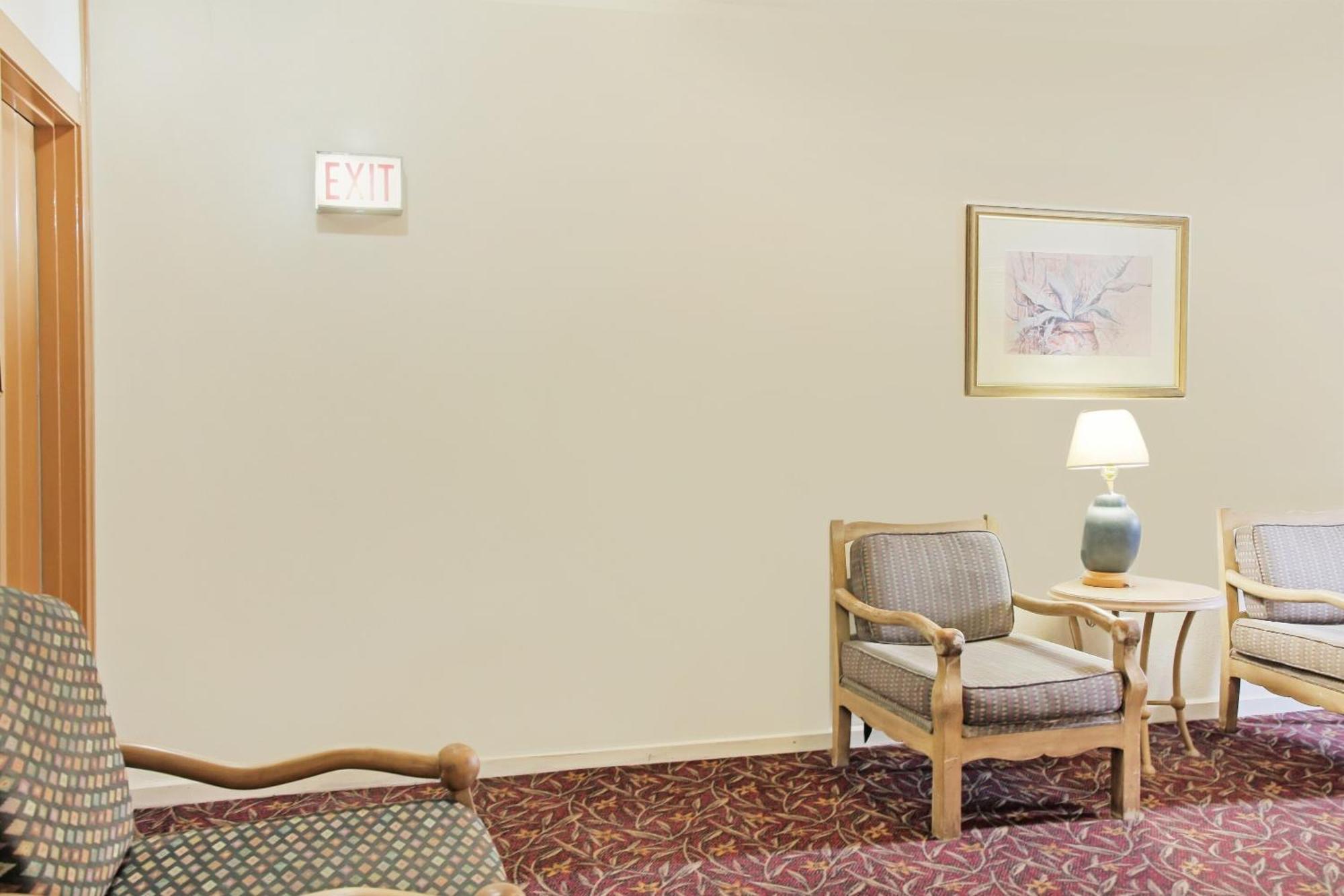 Oyo Historic Cameron Hotel Brownsville I-69E Экстерьер фото